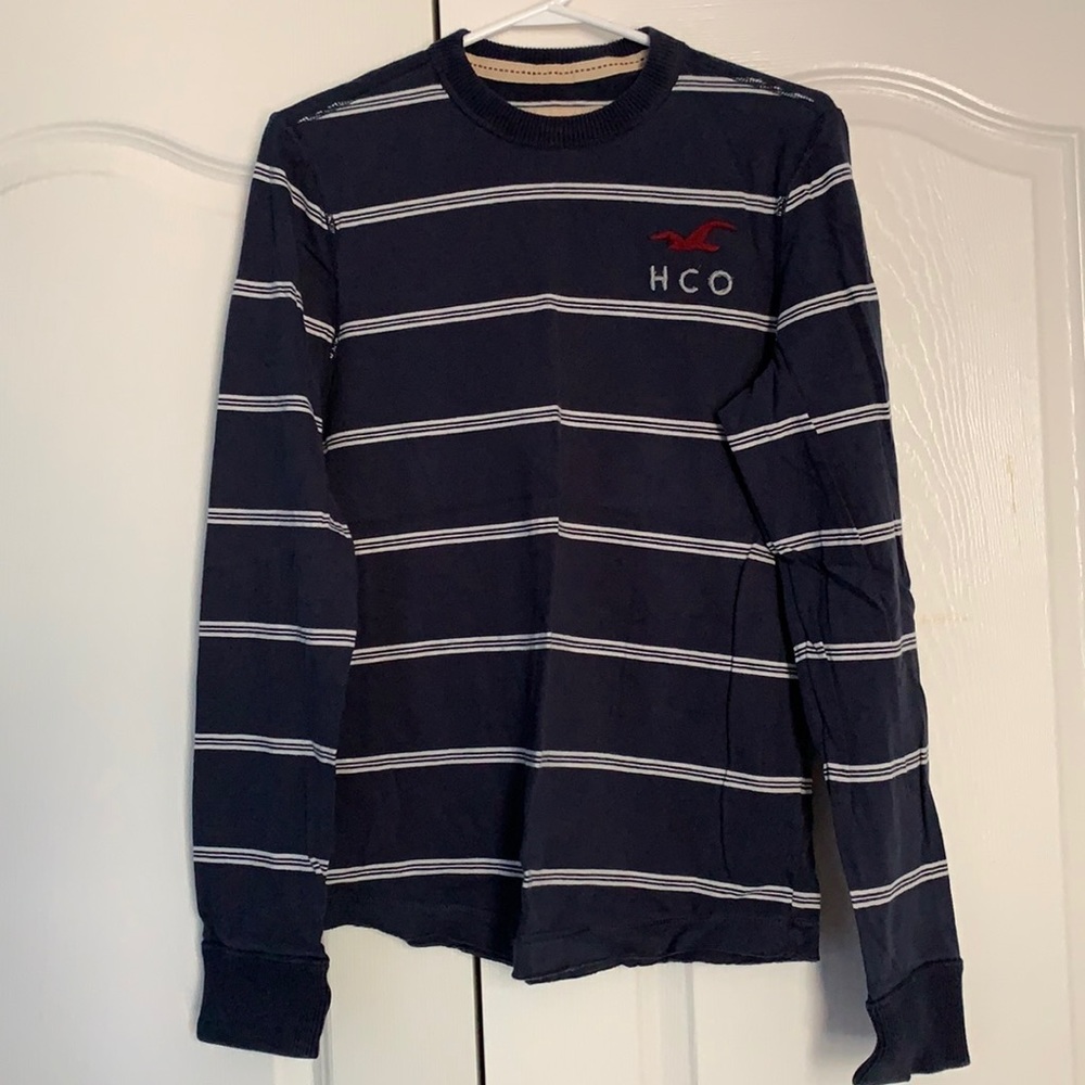 ⭐️ 3/$20 Hollister Long Sleeve